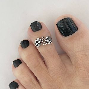 Sterling Silver Alternate Leaves Toe Ring, Silver Ring, Leaf Ring, Tree Ring